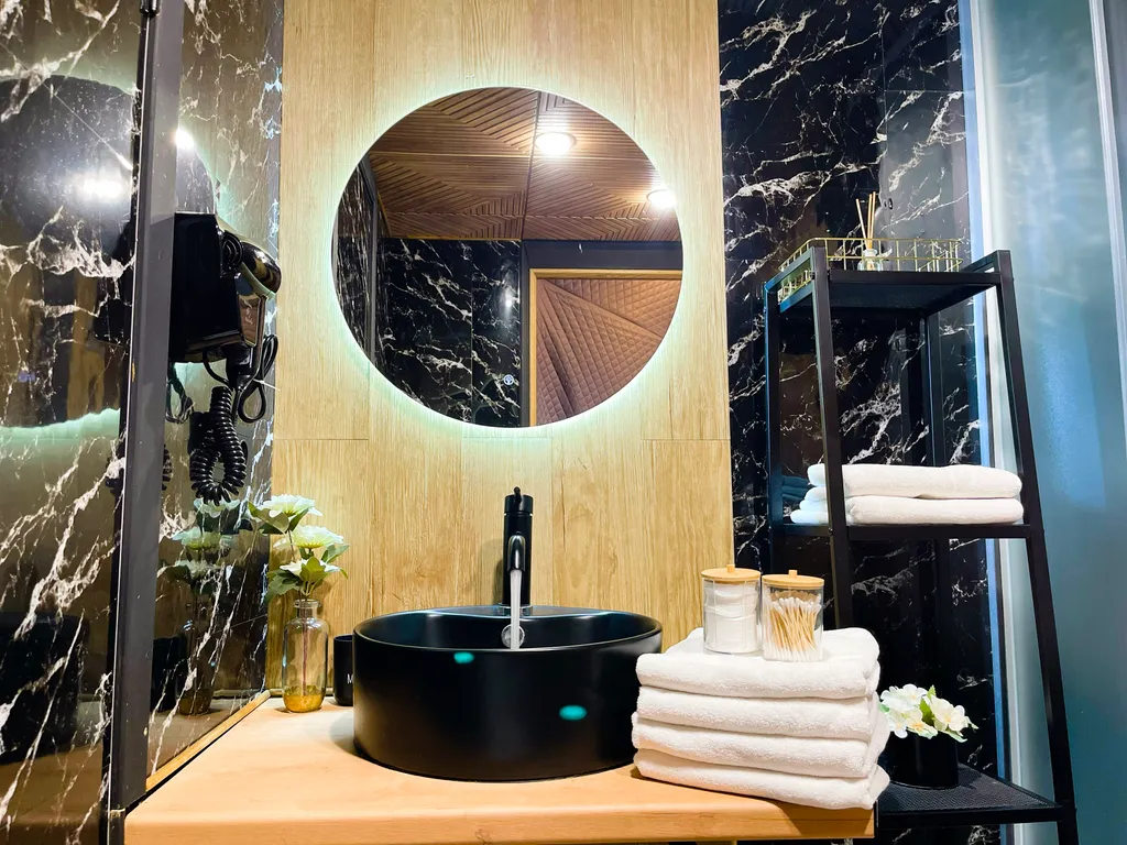 Уютный купол для 2-4 человек