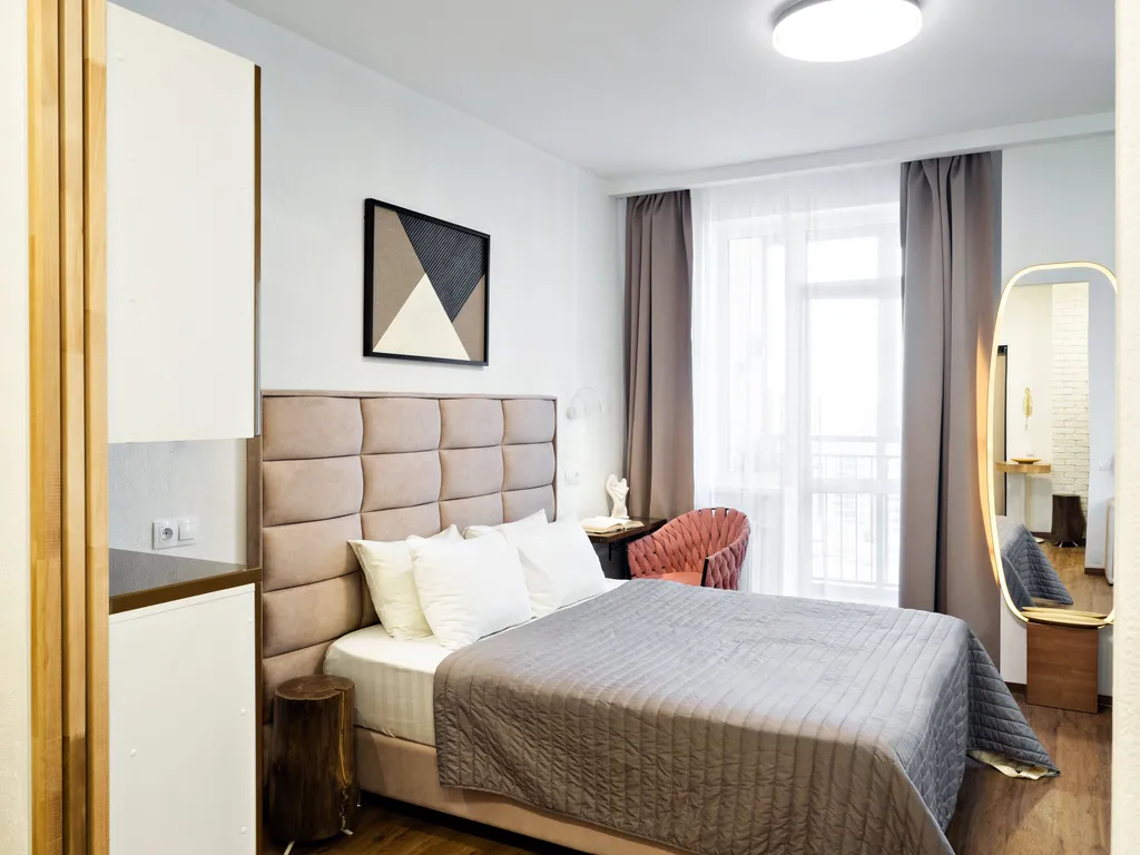 Место в подземном паркинге Центр Екатеринбурга Красивый вид.