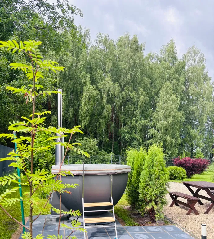 Дом у леса с банным чаном и панорамными окнами