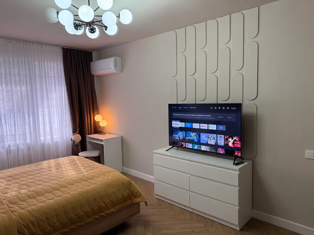 Современная квартира для отдыха и работы в спокойном районе