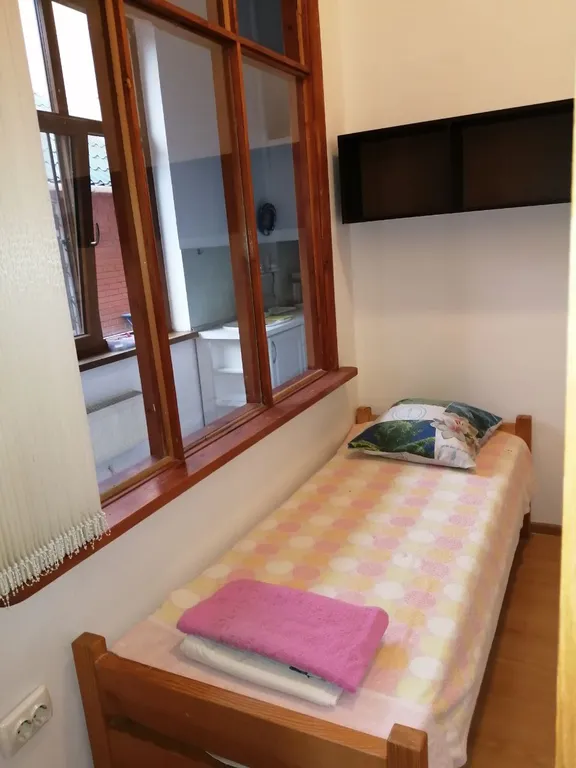 2-комнатная квартира возле набережной