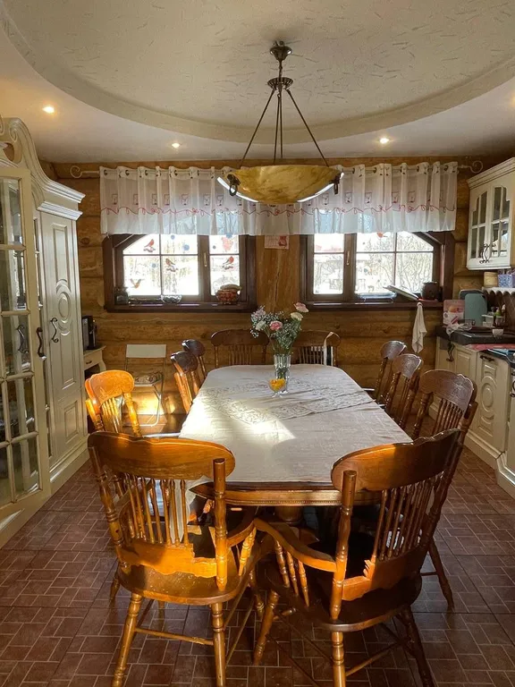 Большой дом у реки с баней в 2 часах от СПб