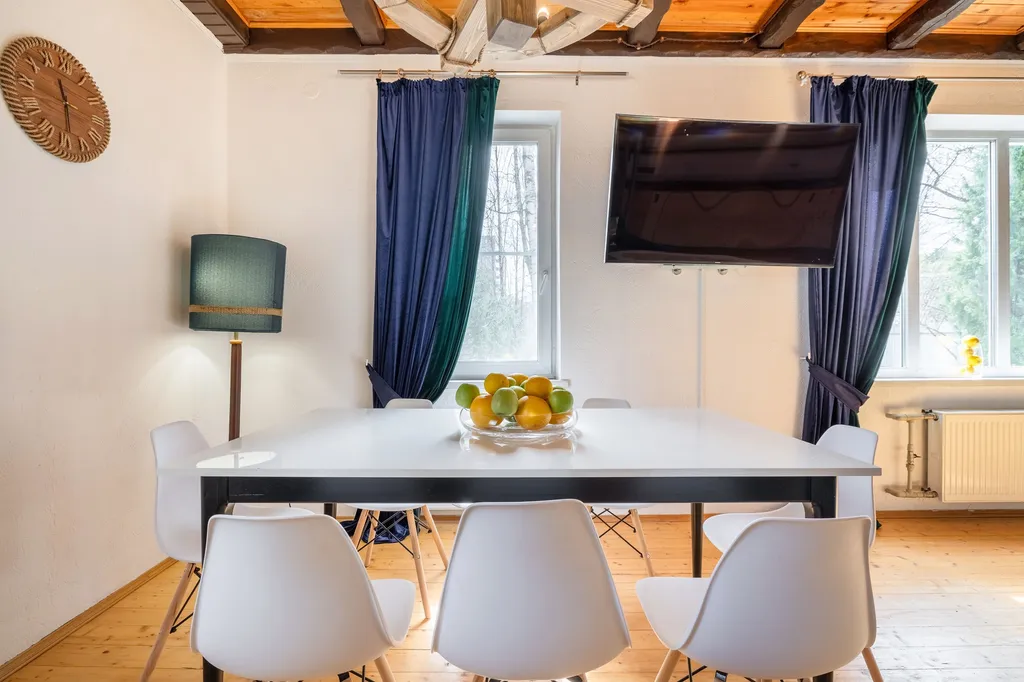 Коттедж Двухэтажный коттедж для семейного отдыха — Рублёво