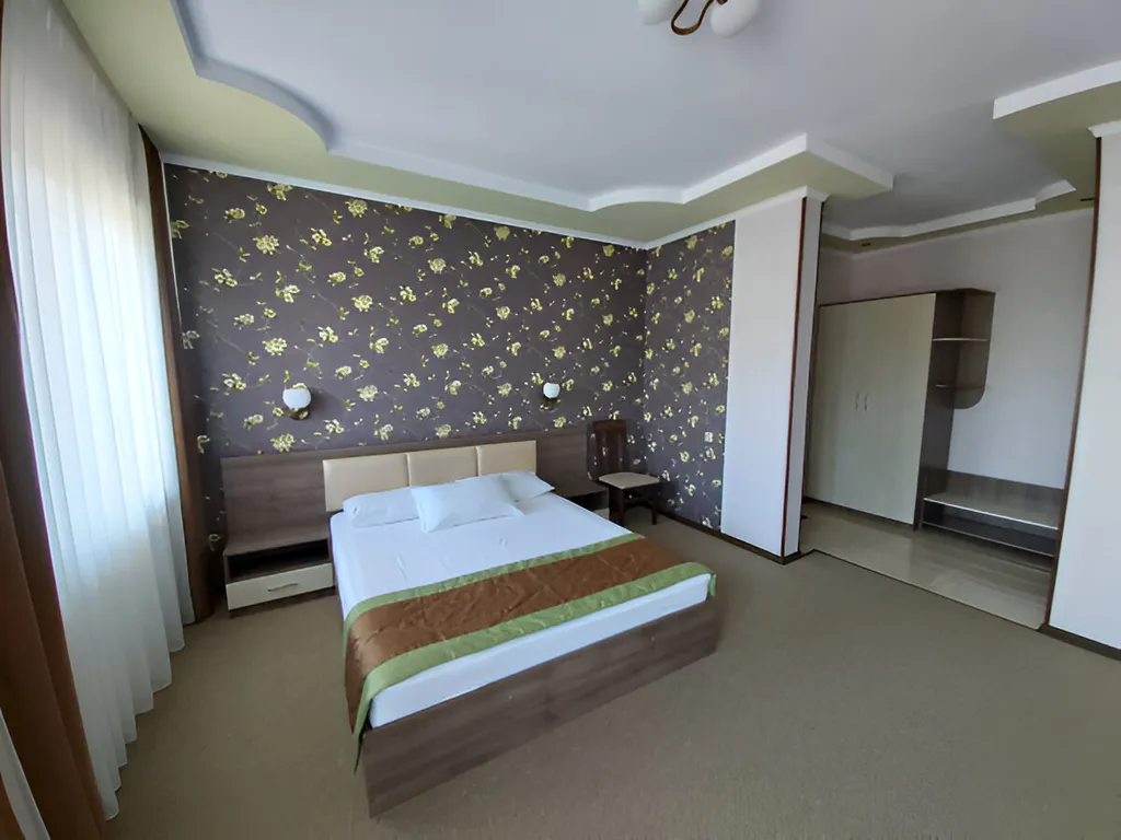 Квартира Комната — аренда посуточно в Новофёдоровка