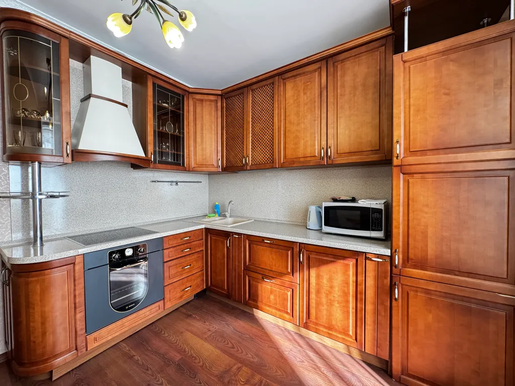 Новая уютная квартира в развитом районе города