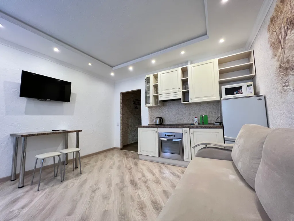 Уютная студия на Хрустальной