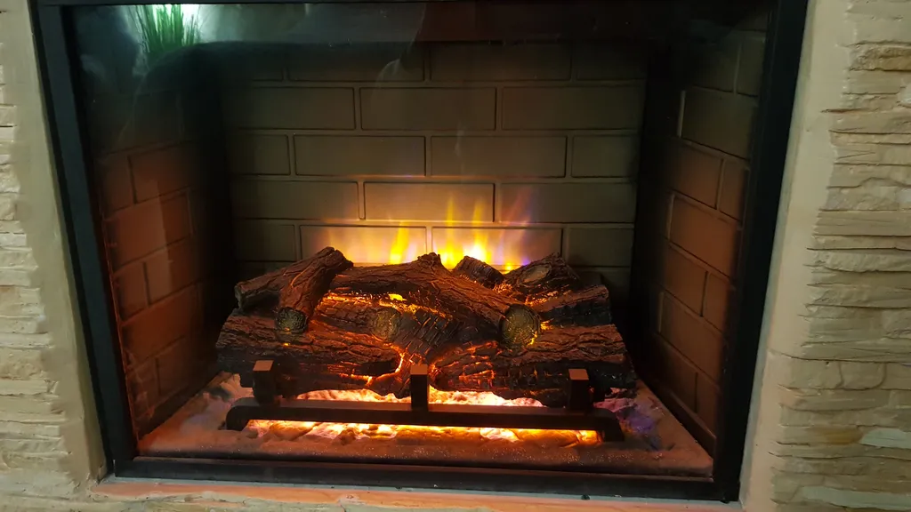 Студия в центре города, парк, ледовая арена