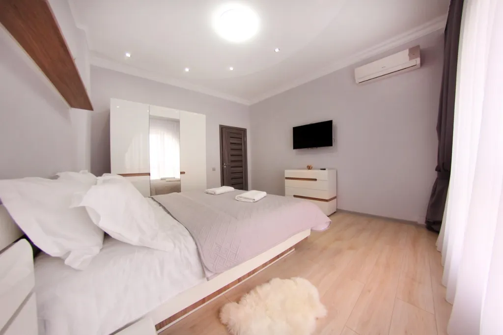 Квартира Уютная двухкомнатная квартира рядом с ТРЦ Мега — Алматы