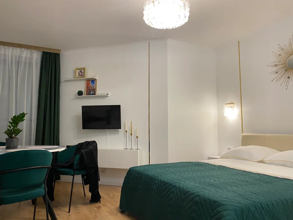 Шикарная студия на Парнасе