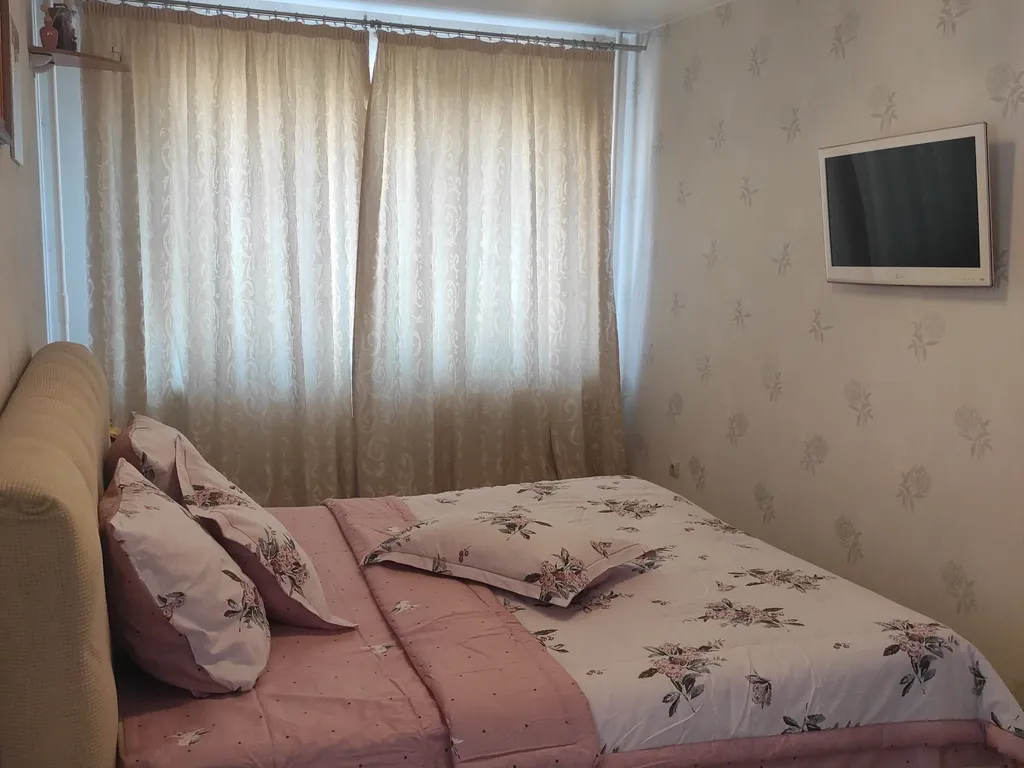 Просторная квартира — аренда посуточно в Щёлково