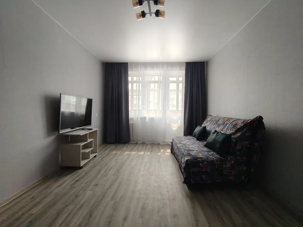 Двухкомнатная квартира на Рокоссовского 25