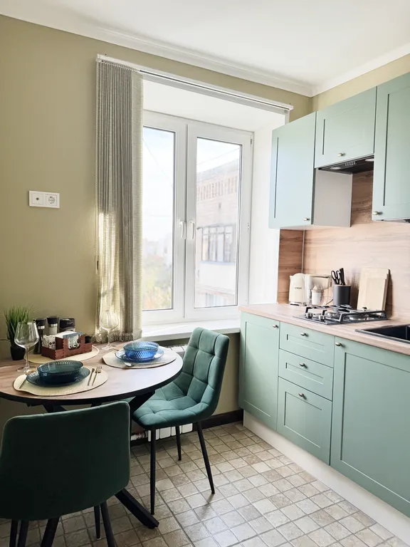 Квартира Светлая квартира с новым ремонтом и кондиционером в центре у метро — Москва