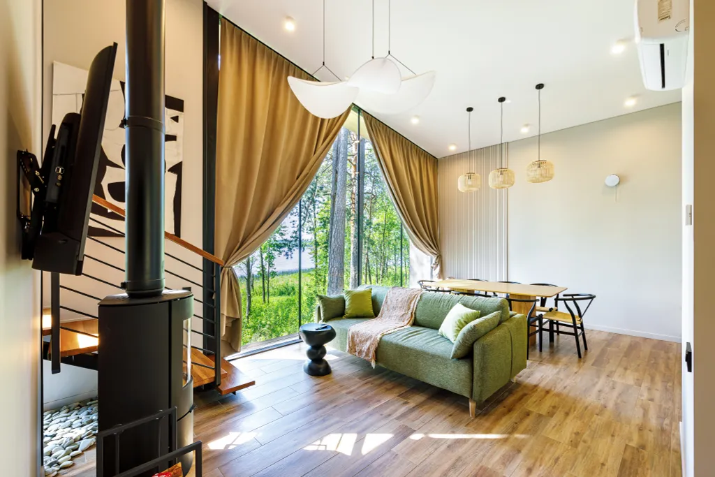 Коттедж с видом на озеро