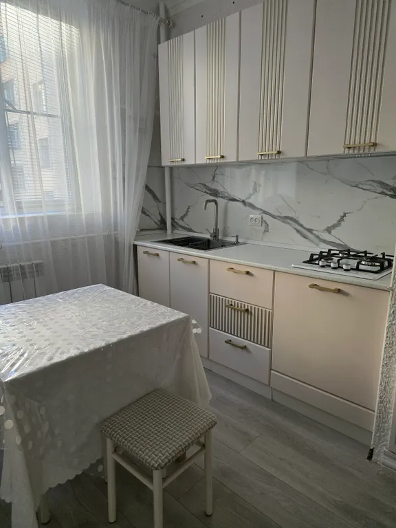 Уютная квартира-студия в новостройке в самом центре города