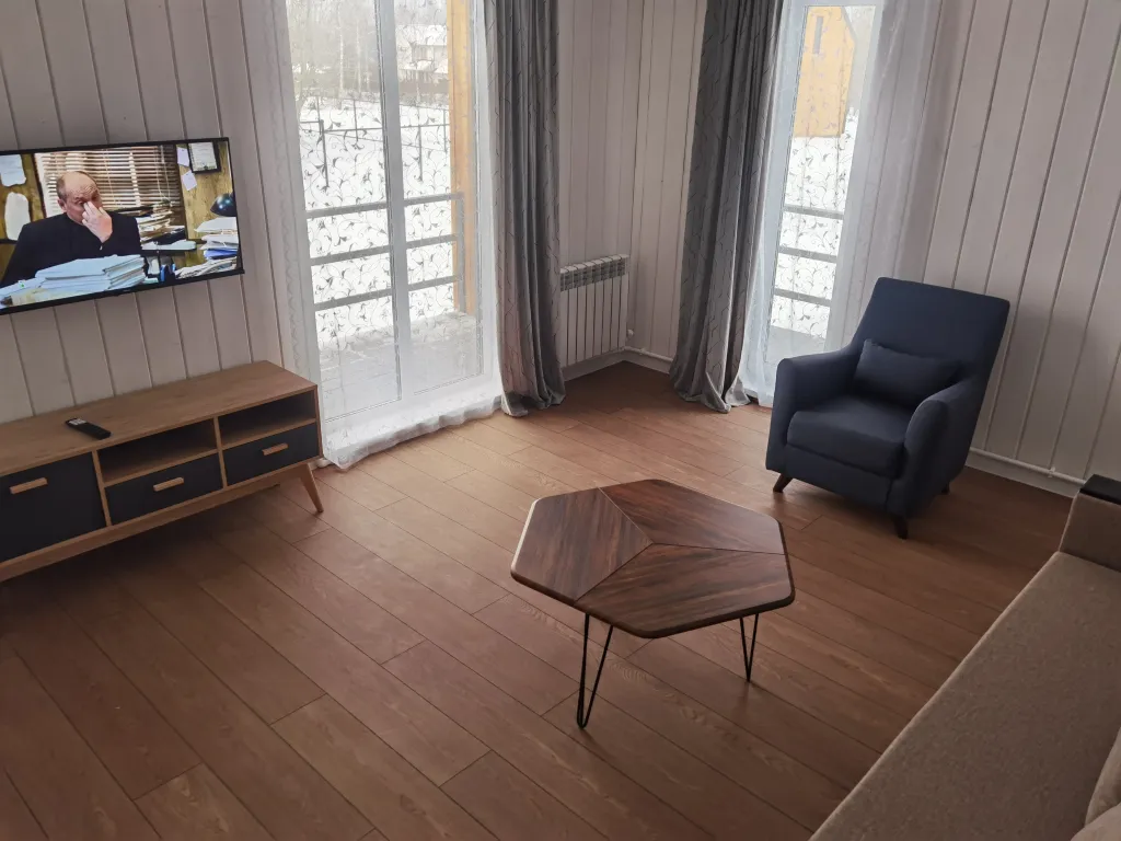 Коттедж Загородный дом — Веськово