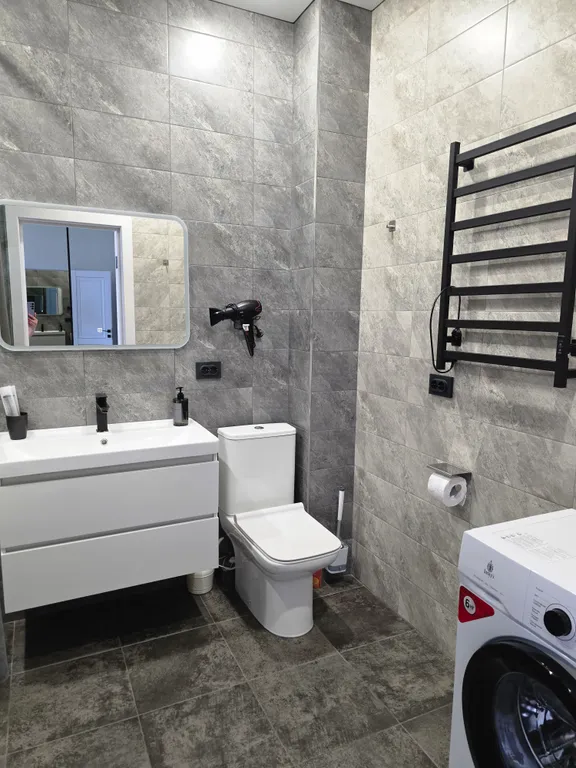 Новая, уютная квартира с красивым видом на горы и город