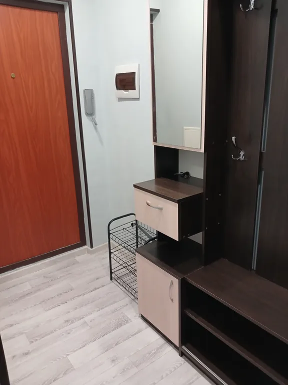 Уютная двухкомнатная квартира для отдыха и командировок рядом с УВЗ