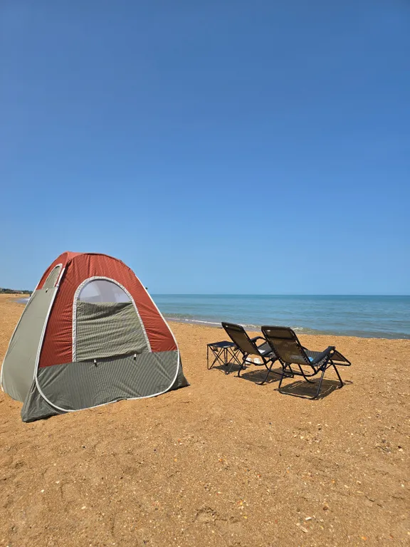 Дом коттедж в городе (в черте)