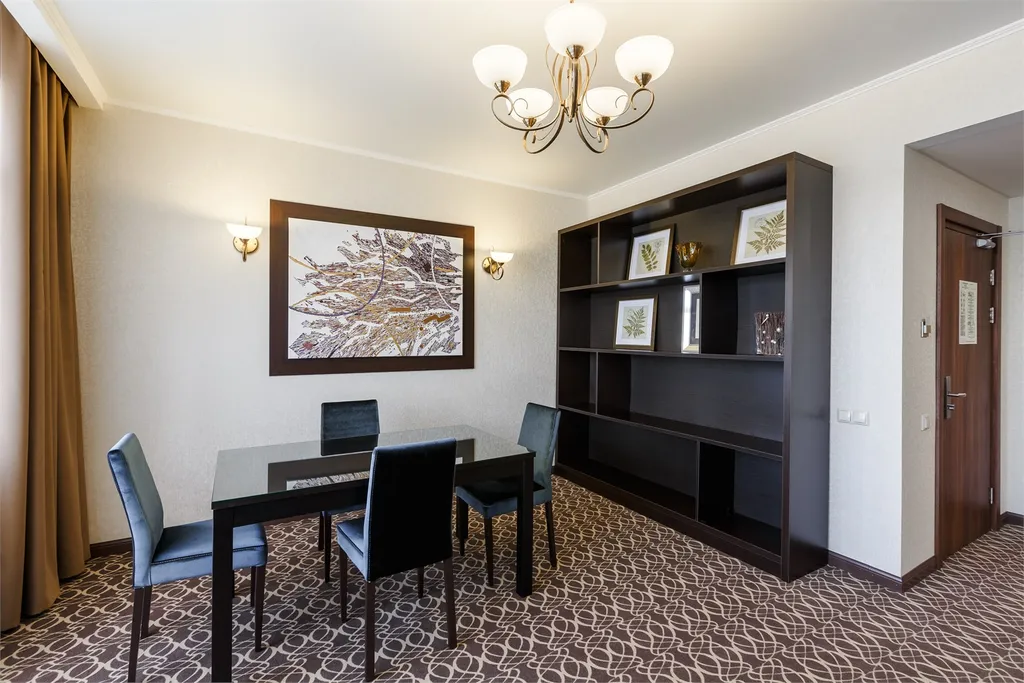 Люкс с балконом