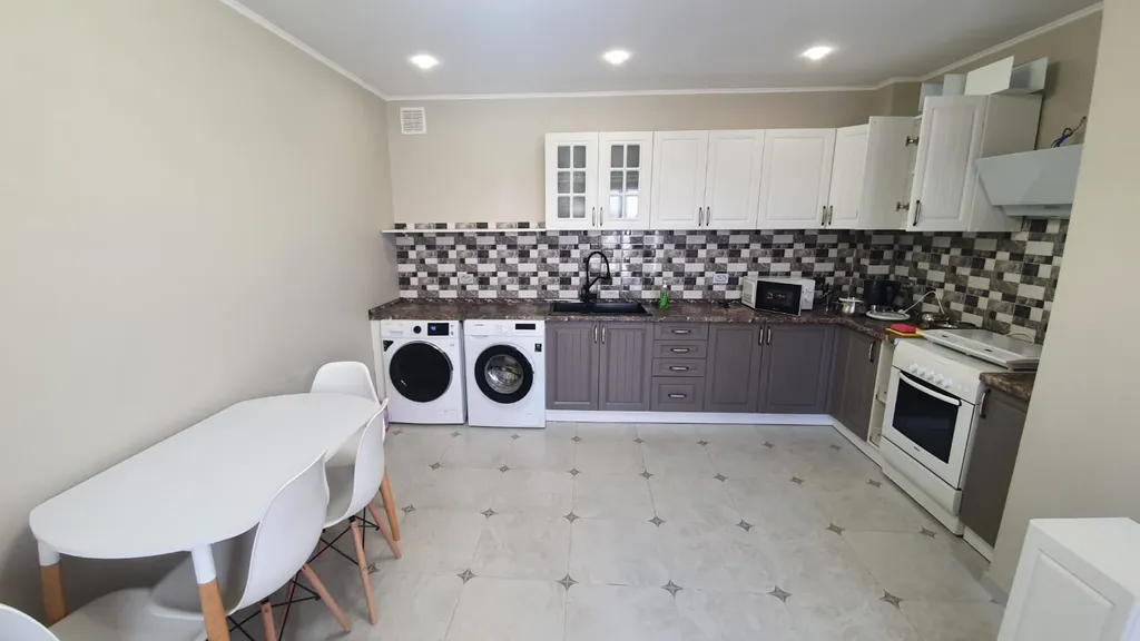 Квартира 2-комнатная Квартира — Севастополь