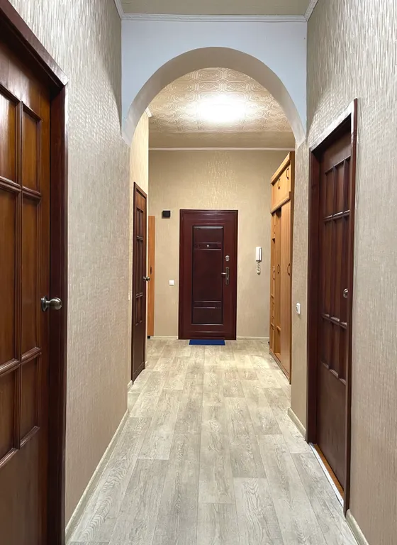 Квартира Трёхкомнатная квартира в центре, рядом с ТЦ "Аура" — Ярославль