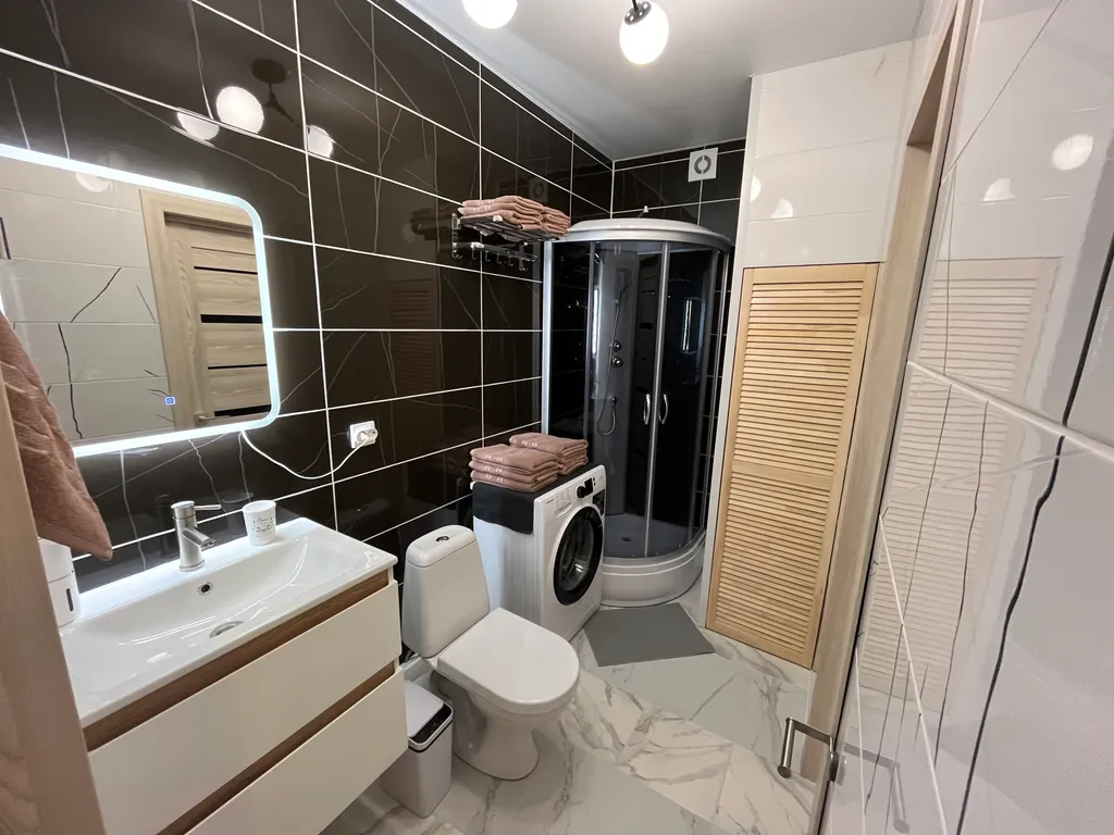 Дом с 3 спальнями и Баней у Медного озера