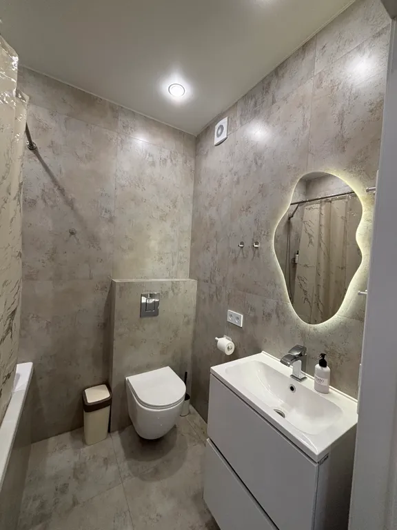 Светлая квартира с красивым видом на город