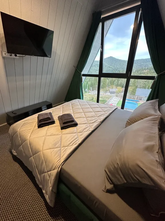 Дом в стиле а-фрейм