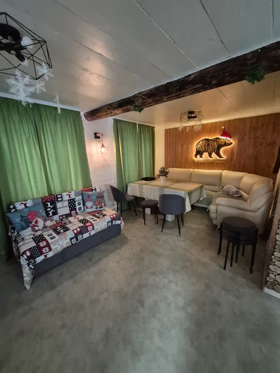 Дом с баней и чаном в городе