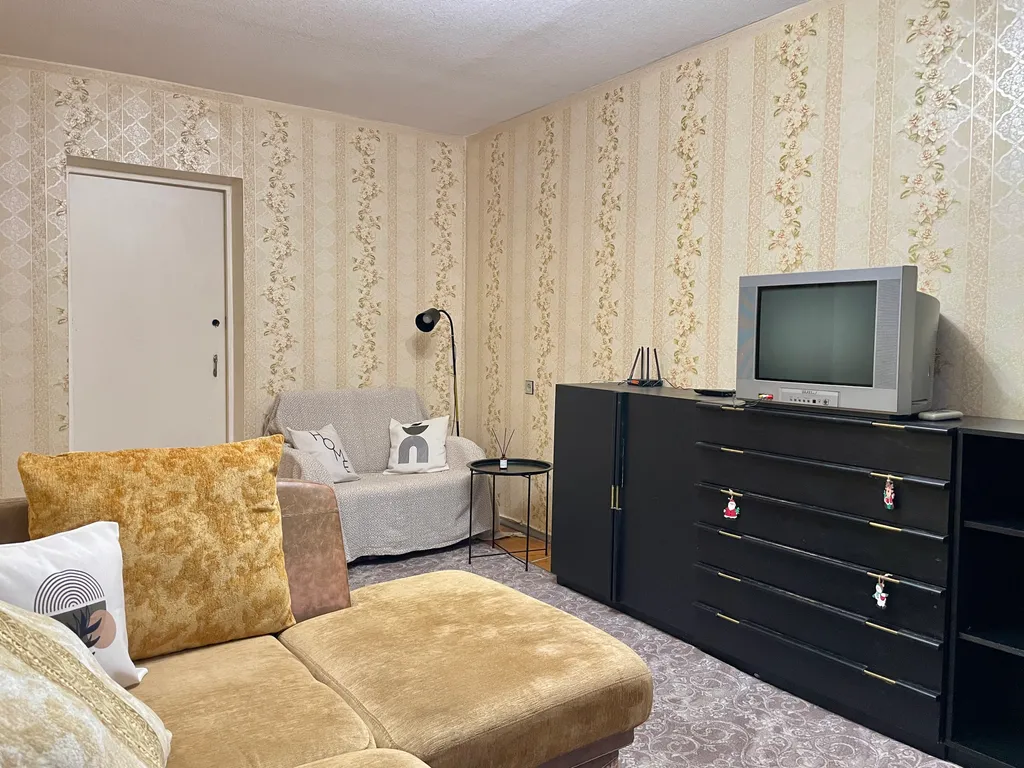 Квартира рядом с пляжем,у кинотеатра "Современник"