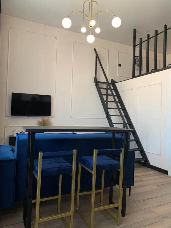 Двухэтажная однокомнатная квартира — аренда посуточно в Волгоград