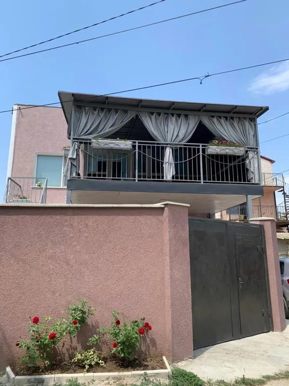 Квартира Квартира Апартамент с уютным двориком — Евпатория