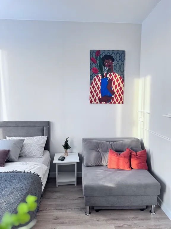 Квартира Стильная студия на высоком этаже ЖК Преображенский — Тюмень