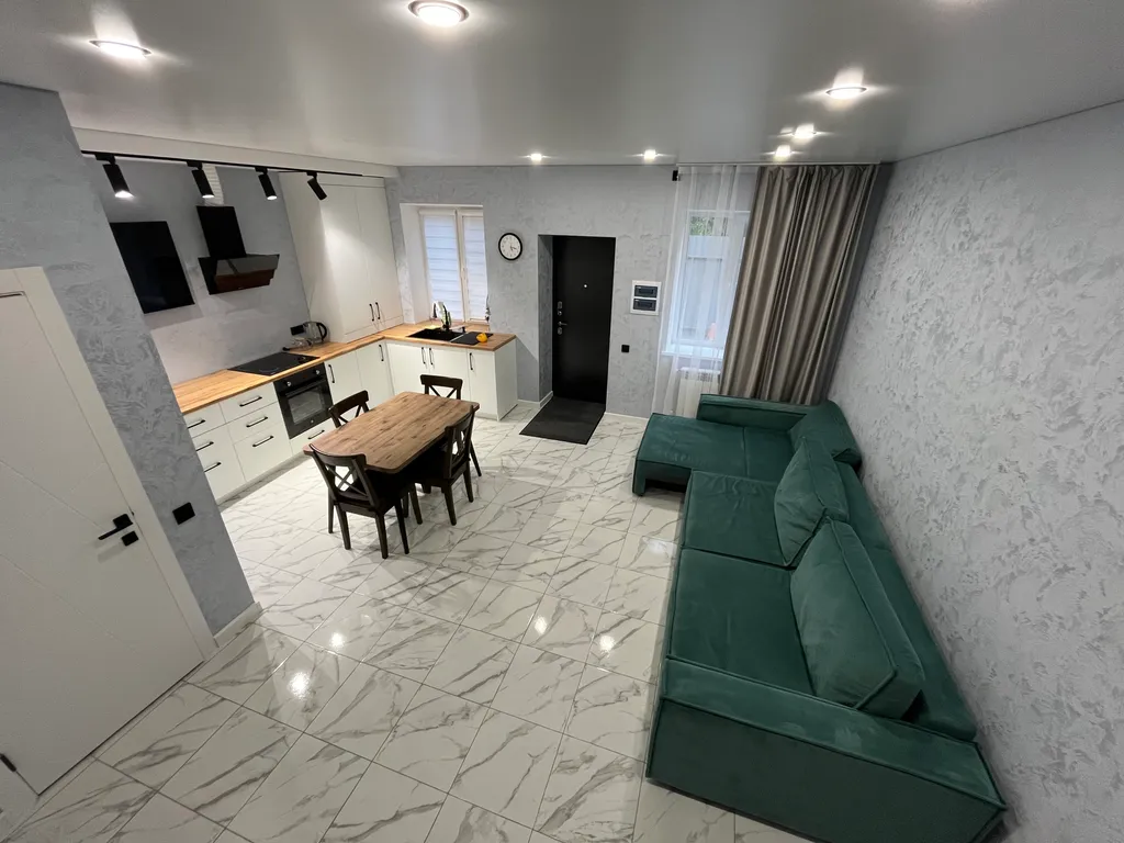 Уютный, чистый, комфортный таунхаус рядом с лесом