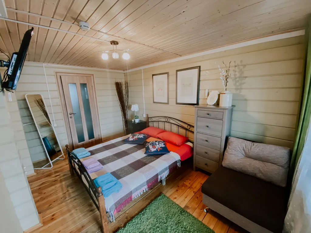 Квартира Комната — аренда посуточно в Екатеринбург