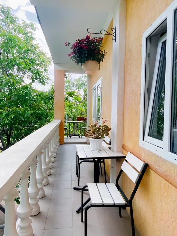 Двухкомнатный номер улучшенный комфорт в античном стиле, 2 этаж