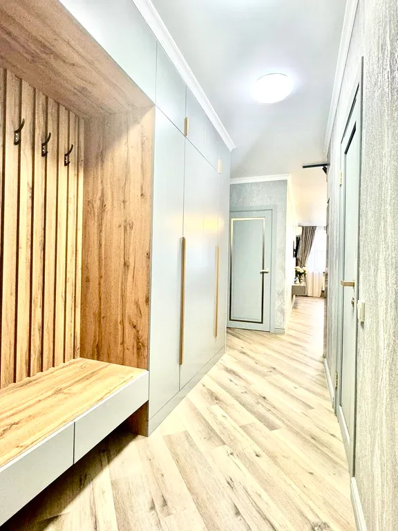 Новая квартира в самом центре на набережной