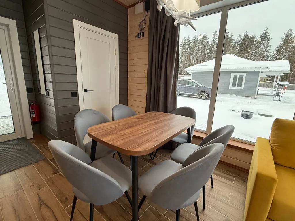 Дом с двумя спальнями на озере Сямозеро в Карелии