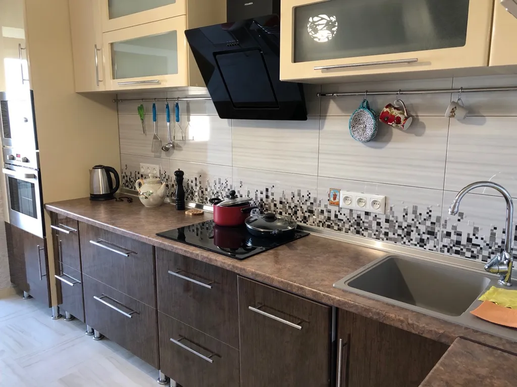 2-комнатная Квартира — аренда посуточно в Алушта