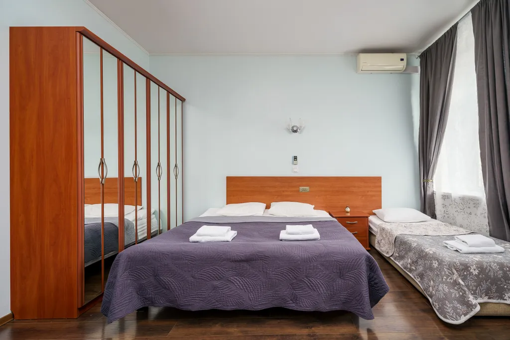 Уютная 1-комнатная квартира на 5 гостей в "Park Lane Inn"