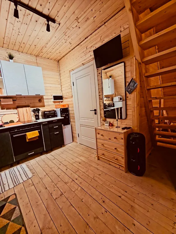 Домик а-фрейм на участке 10 соток