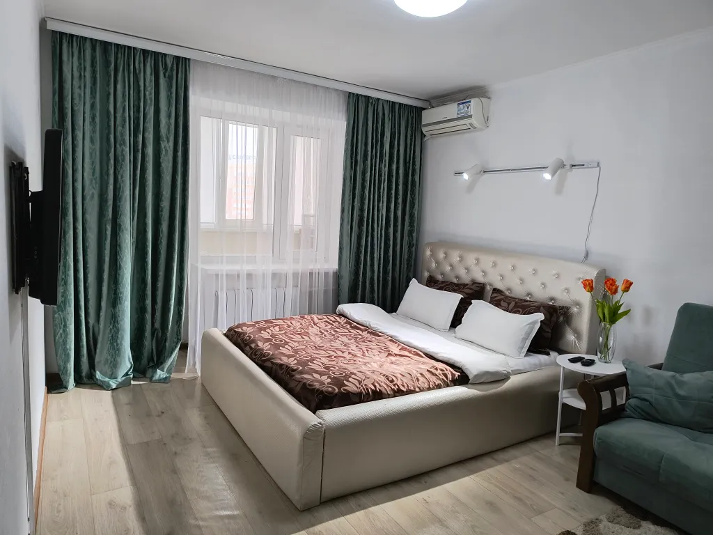 Apt у центрального стадиона