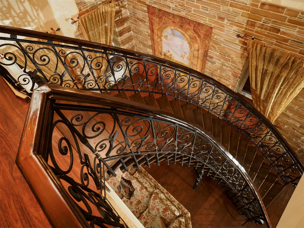 4-комнатный Дом