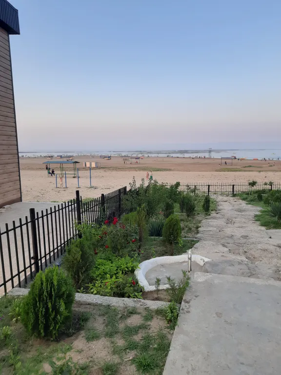 Уютный номер на первой береговой линии