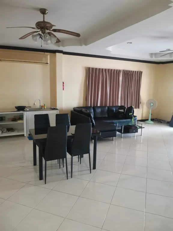 Уютный дом с 2 спальнями и BBQ в тихом месте рядом с пляжем Карон