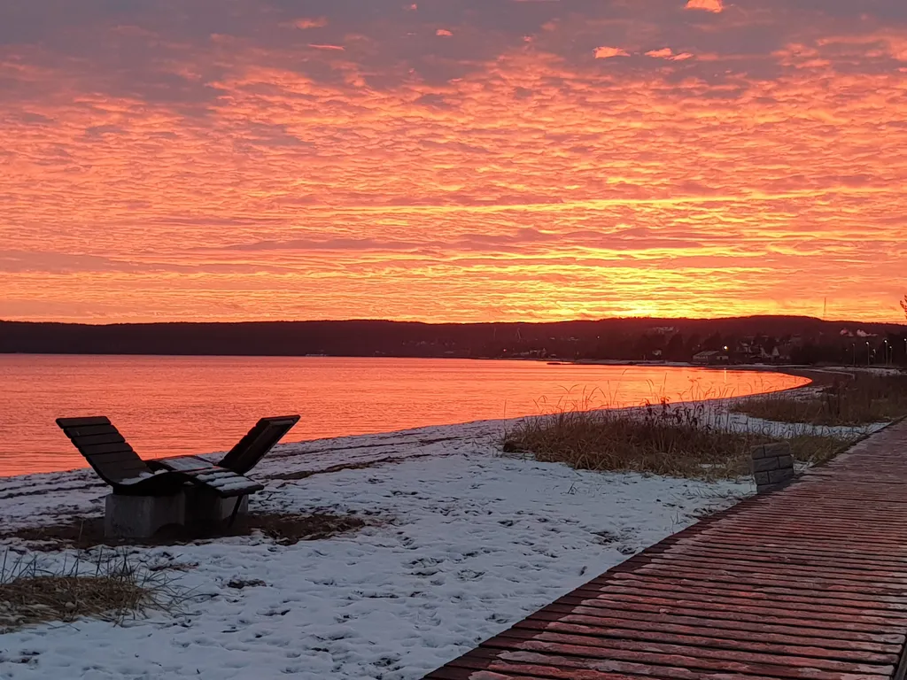 Семейный номер комфорт 2 ком. Вид на озеро и парк, в гост. Доме ранта