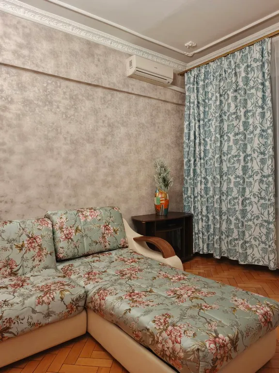 Квартира Уютная двухкомнатная квартира с балконом — Москва