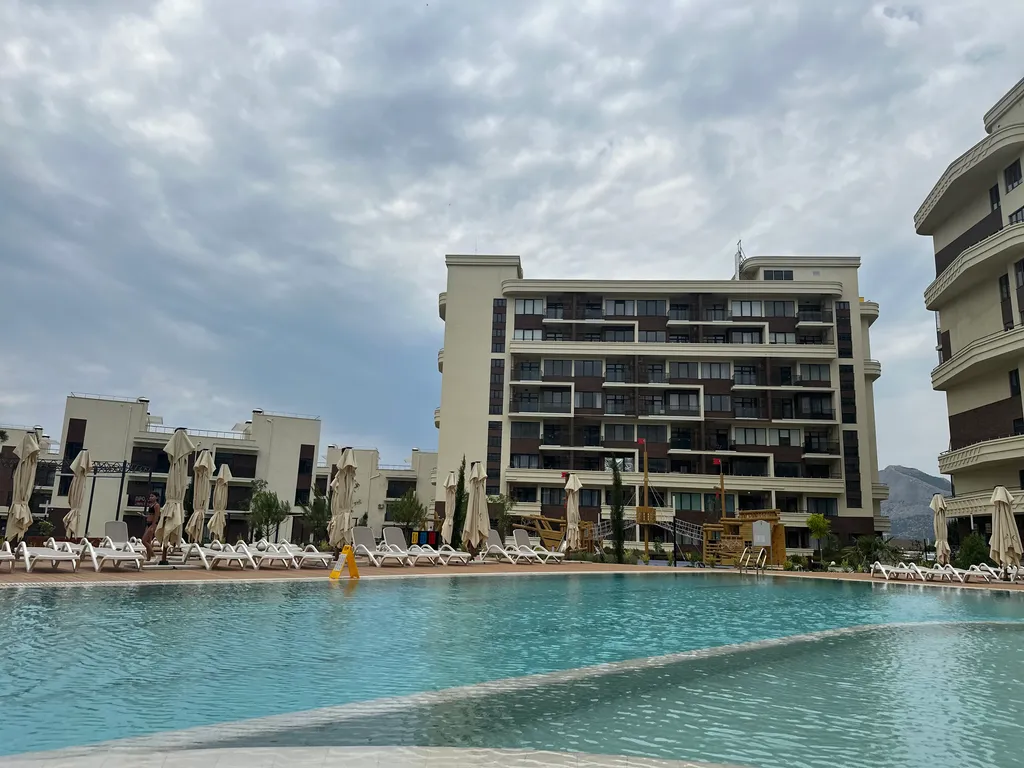 Двухкомнатные Апартаменты с видом на море и горы