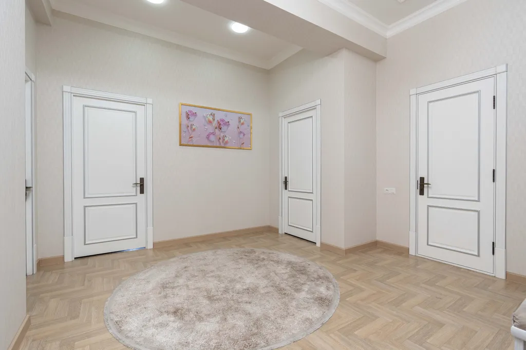 Большая 3х комнатная квартира в Ц-1