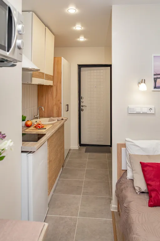 Квартира-студия в центре 13,5 м2, 1 кровать